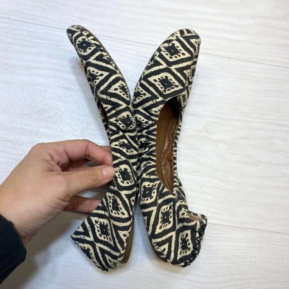 Lucky Brand Womens 9.5 Erin Ballet Flats Ikat Geometric Black‎ Cream Fabric
